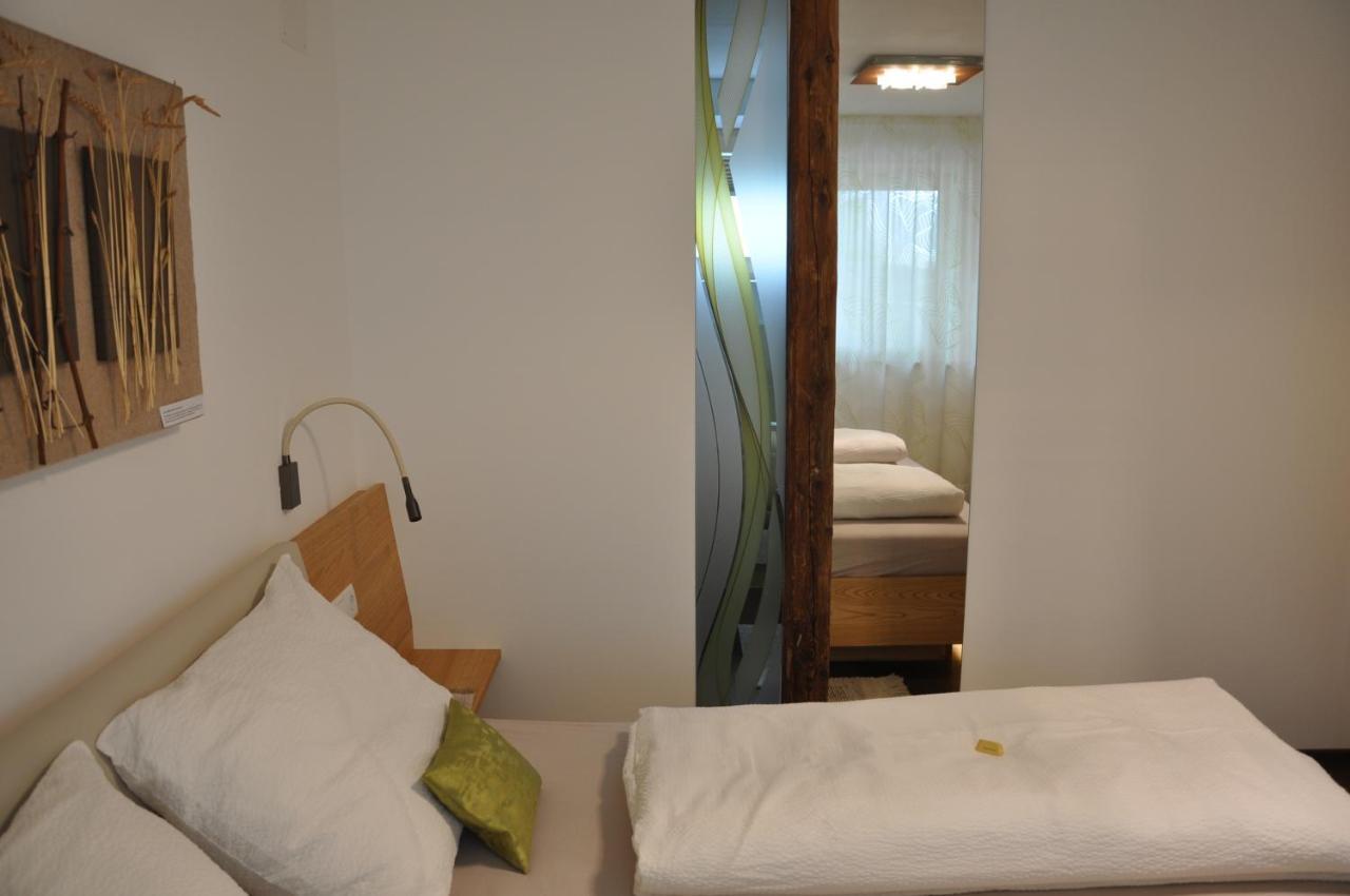 Gaestehaus Pfuss Caldaro Buitenkant foto